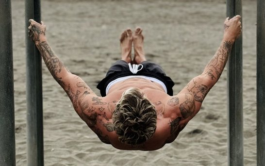 [Translate to Chinese:] 